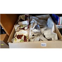 BOX OF GLASSWARE