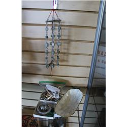 JADE JEWELLRY AND WIND CHIMES AND SHELL TRAY OF JEWELLRY