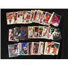 Image 1 : NHL STARS HOCKEY CARD LOT
