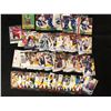 Image 1 : NHL STARS HOCKEY CARD LOT