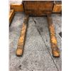 Image 2 : ECONO LIFT TRS 20 Electric Straddle