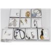 Image 1 : LOT OF 10 ASSORTED NEW FASHION JEWELRY IN BOXES
