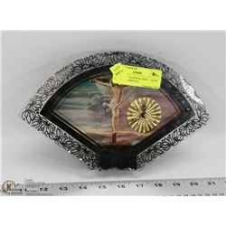 RELIGIOUS CLOCK & LIGHT - LIGHT CAN BE TURNED ON