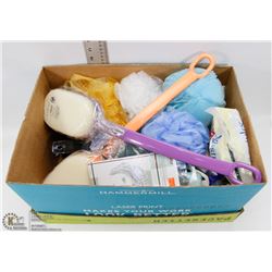 #4) BOX OF BATHROOM ACCESSORIES