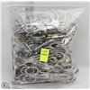 Image 1 : BAG OF ASSORTED SCISSORS