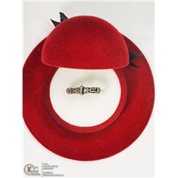 STERLING SILVER RING SIZE 5.75