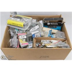 BOX OF ASSORTED HARDWARE INCL SCREWS & HINGES