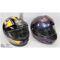 2) 2 ADULT MOTORBIKE OR SNOWMOBILE HELMETS