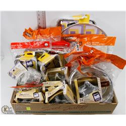 FLAT OF ASSORTED FOIL BOWLS, PANS, AND MORE