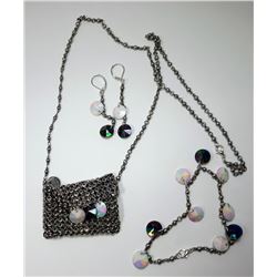 26 - SILVER TONE MESH CHAIN PURSE