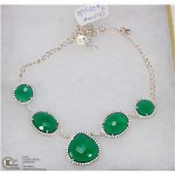 #1-CHROME DIOPSIDE, WHITE TOPAZ GEMSTONE NECKLACE