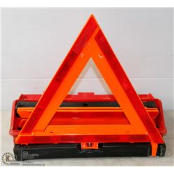 MODEL 1005 TRIANGLE FLARE KIT.