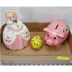 LOT OF JAPAN MADE COOKIE JAR AND 2 PIGGY BANKS