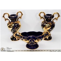 VINTAGE ITALIAN HANDPAINTED PORCELAIN VASE SET.