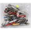 Image 1 : BAG OF VARIOUS PLYERS