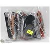 Image 1 : BAG OF CORK SCREWS