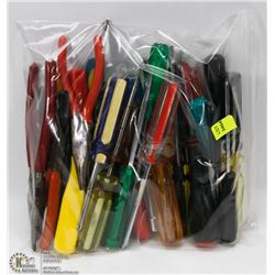 BAG OF HAND TOOLS, MOSTLY SCREWDRIVERS