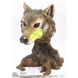ELBY WOLF HEAD FIGURE.