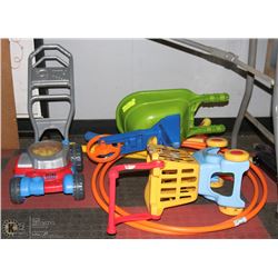 SMALL PALLET OF KIDS TOYS INCL BUBBLE LAWN MOWER,