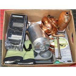 BOX OF KITCHEN, BAKEWARE & MORE