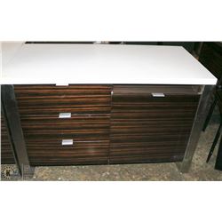 QUARTZ TOP VANITY ON CHOICE