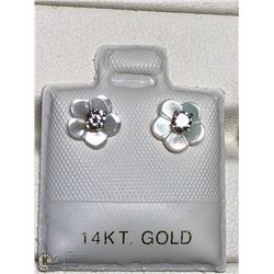 45) 14KT 2 DIAMOND MOTHER OF PEARL FLOWER EARRINGS
