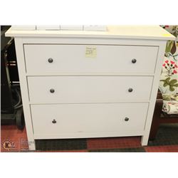 WHITE 43.5" X 20" X38"H 3 DRAWER DRESSER