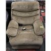 Image 1 : NEW BEIGE FABRIC ELECTRIC RECLINING CHAIR 34"