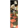 Image 1 : FLOOR LAMP