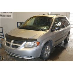 2005 DODGE CARAVAN SXT