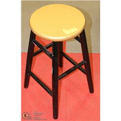 GOLD AND BLACK BAR STOOL