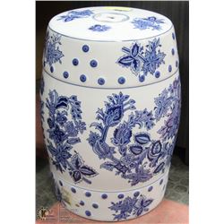 DECORATIVE BLUE AND WHITE CERAMIC STOOL