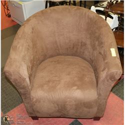 BROWN MICROFIBRE TUB CHAIR