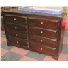 Image 1 : WOOD 8 DRAWER DRESSER 59"X17"X40"