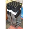 Image 1 : 2 BUNDLES OF 4 FOLDING CHAIRS.
