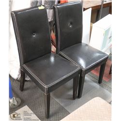 PAIR OF LEATHERTTE DINING CHAIRS BLACK