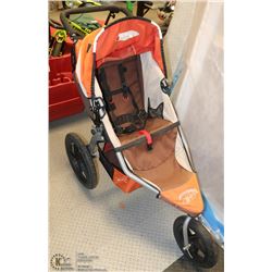 BOB 3 WHEEL STROLLER.
