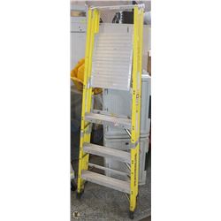 6' ALUMINUM AND FIBREGLASS PAINTERS LADDER