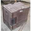 Image 1 : BROWN CAMBRO FOOD STORAGE