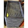 Image 1 : LARGE LOT OF BOOT MATS