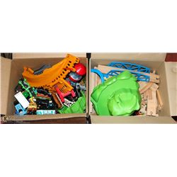 2 BOXES OF WOOD TRAIN TRACKS, THOMAS THE TRAIN &