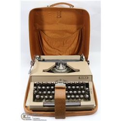 1960'S TYPEWRITER WITH CASE