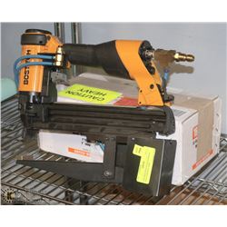 NEW BOSTITCH STAPLER MODEL 45052 & BOX OF 10,000