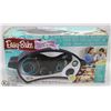 Image 1 : EASY BAKE OVEN WITH PAN AND SCOOP