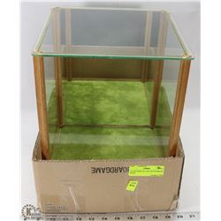 GLASS DISPLAY CASE WITH MIRROR BACK.