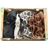Image 1 : FLAT OF 5 PURSES - VARIOUS NAMES AND STYLES