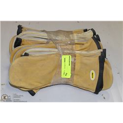 BUNDLE OF MEDIUM NAT PRO WORK MITTS GENUINE