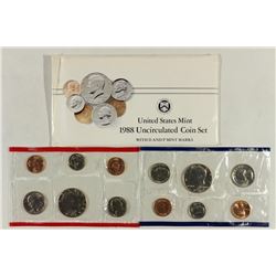 1988 US MINT SET (UNC) P/D (WITH ENVELOPE)