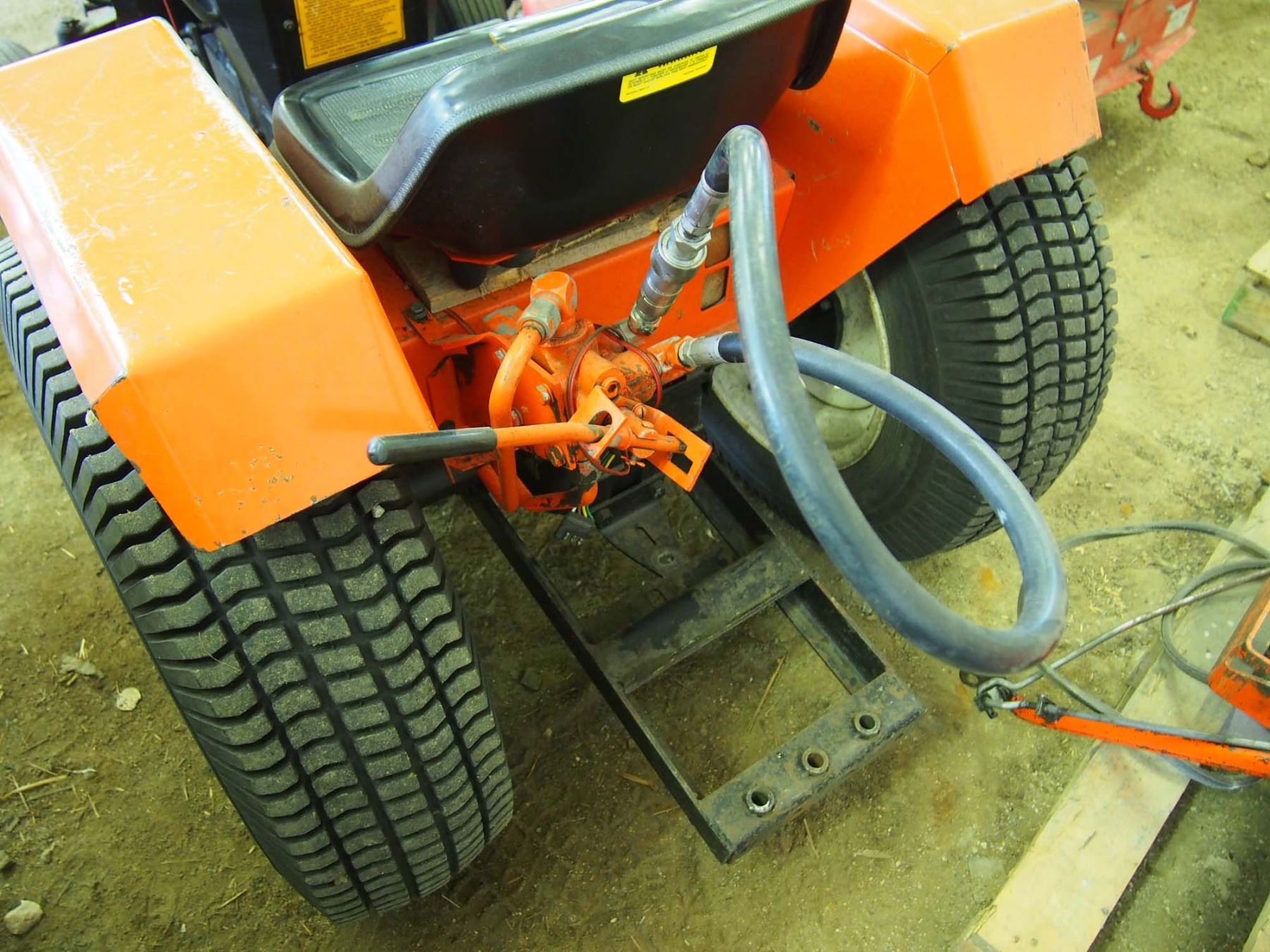 1977 Case 446 Hydriv 18HP Gas Engine, Hydraulics