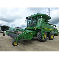 2004 JOHN DEERE 9760 COMBINE
